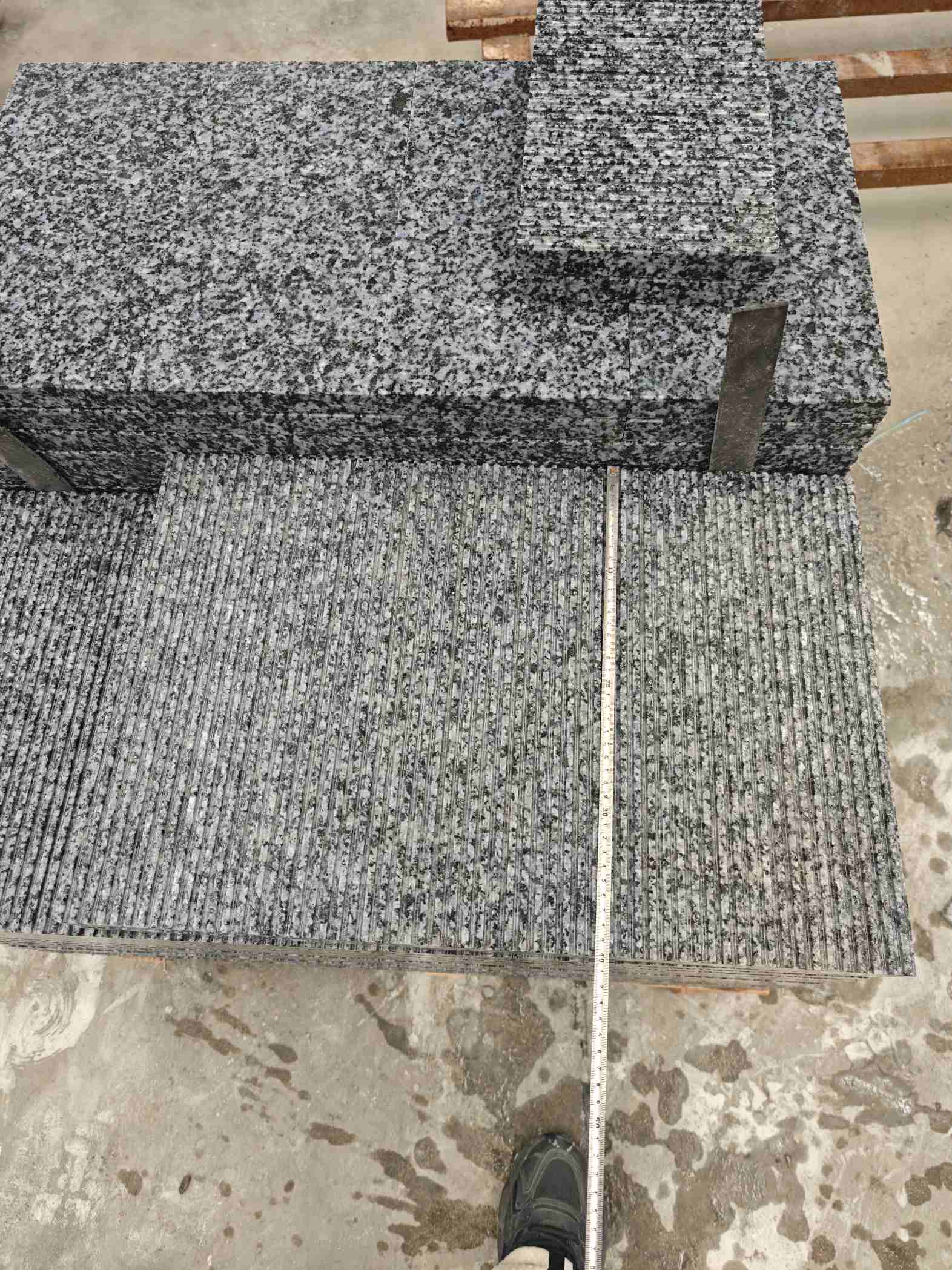 萍乡芝麻黑拉丝面