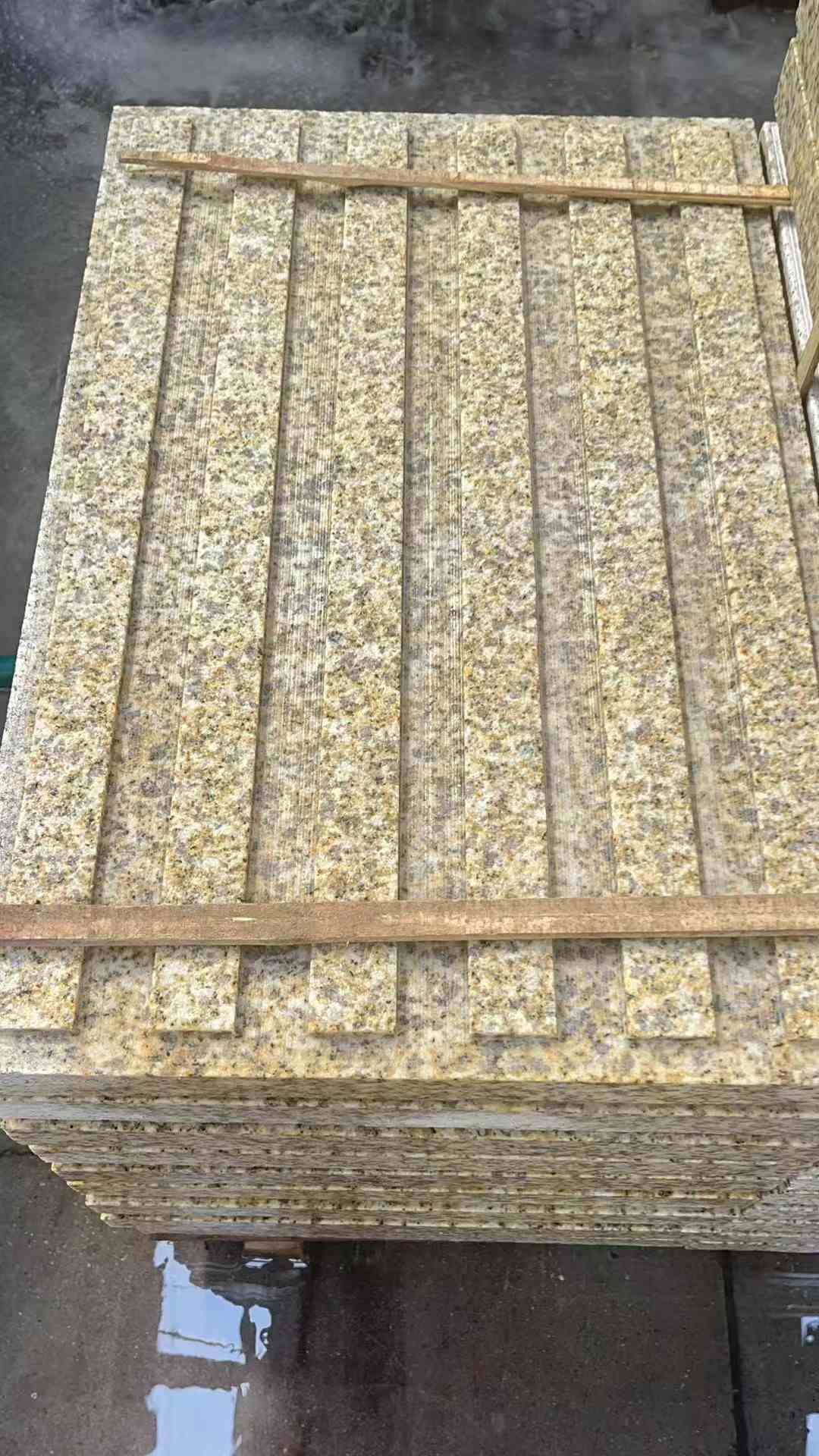 萍乡黄金麻盲道 石材盲道