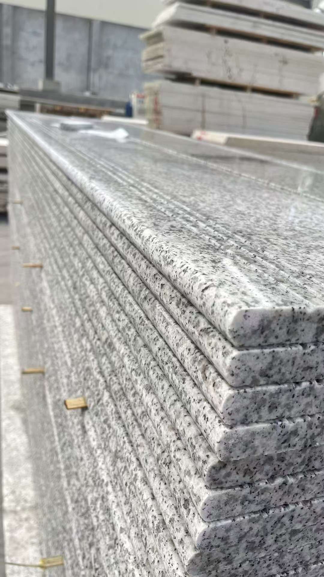 萍乡芝麻白楼梯踏步 花岗岩楼梯板材