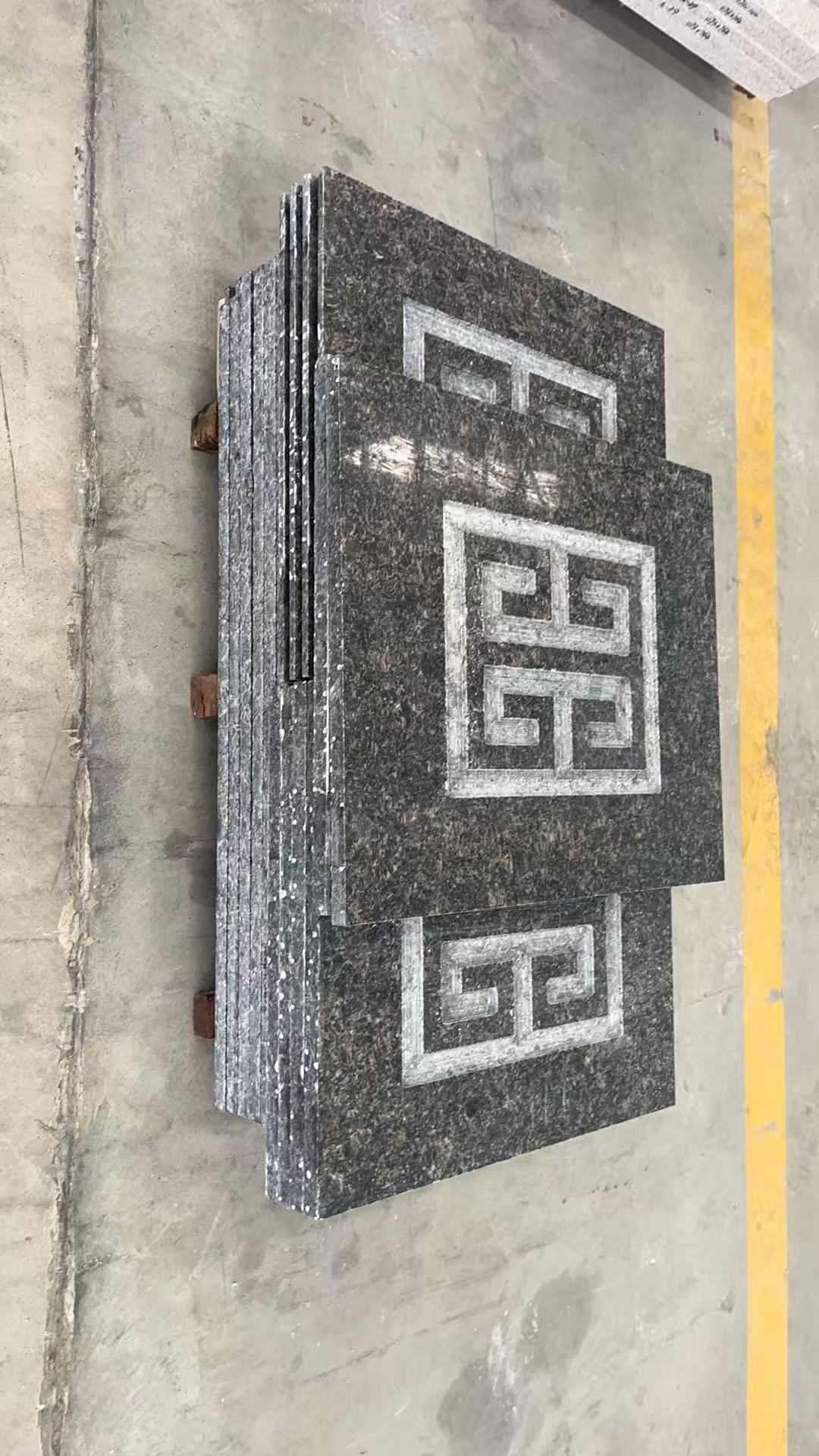 萍乡英国棕回纹雕刻版