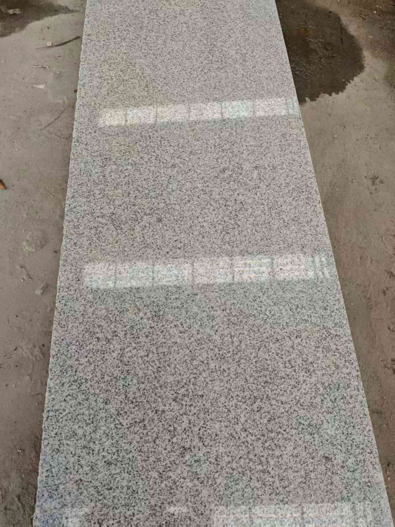 萍乡芝麻白光面毛板